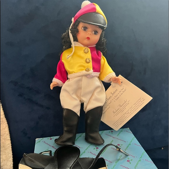 NIB VINTAGE NATIONAL VELVET ELIZABETH TAYLOR MOVIE MADAME ALEXANDER 8 INCH DOLL - Picture 9 of 10